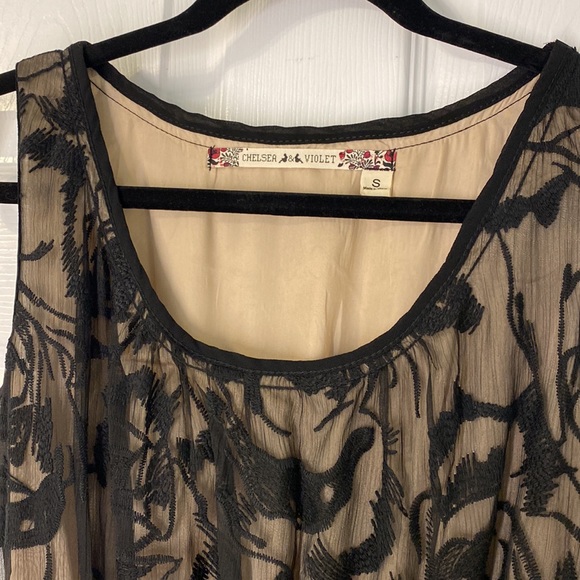 Chelsea & Violet evening gown - Picture 3 of 4